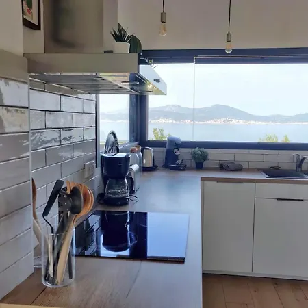 Villa Aria, Piscine, Vue 120 M2 Confort - 4 Personnes *