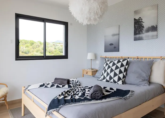 Aria, Piscine, Vue 120 M2 Confort - 4 Personnes * Pietrosella