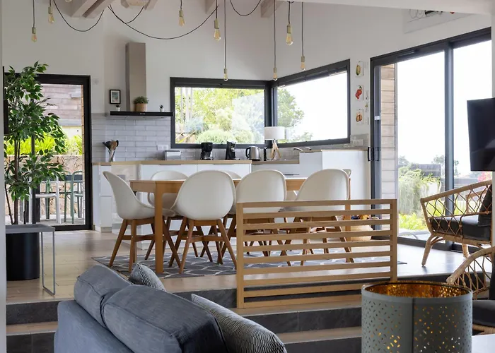 Aria, Piscine, Vue 120 M2 Confort - 4 Personnes Pietrosella